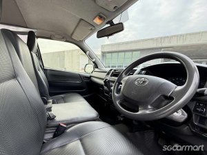 Toyota Hiace 3.0M (New 5-yr COE)