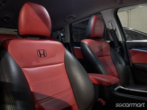 Honda Shuttle 1.5A G (New 5-yr COE)