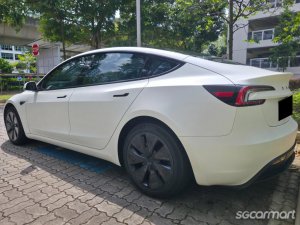 Tesla Model 3 Electric RWD