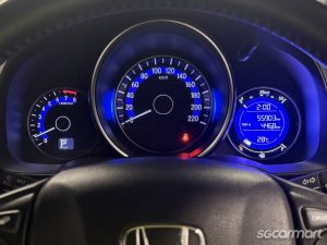 Honda Jazz 1.5A RS (New 5-yr COE)