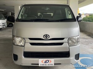 Toyota Hiace 3.0A