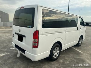 Toyota Hiace 2.8A DX