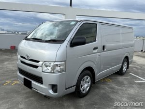 Toyota Hiace 3.0A DX