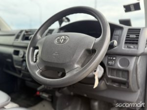 Toyota Hiace 3.0A DX