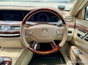 Mercedes-Benz S-Class S300L (COE till 06/2028)
