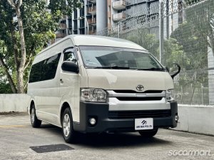 Toyota Hiace Commuter 2.8A GL High Roof