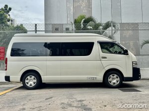 Toyota Hiace Commuter 2.8A GL High Roof