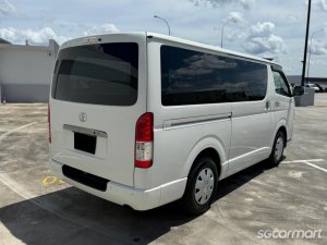 Toyota Hiace 2.8A Super GL Dark Prime