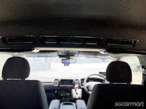 Toyota Hiace 2.8A Super GL Dark Prime