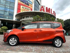 Toyota Sienta 1.5A Standard