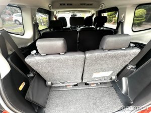Toyota Sienta 1.5A Standard