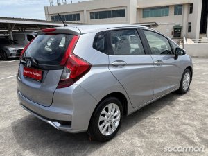 Honda Jazz 1.3A