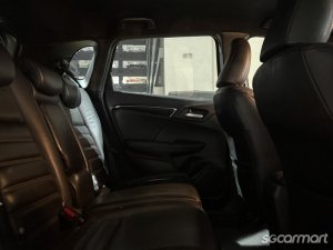 Honda Jazz 1.5A (New 5-yr COE)