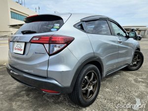 Honda Vezel Hybrid 1.5A X