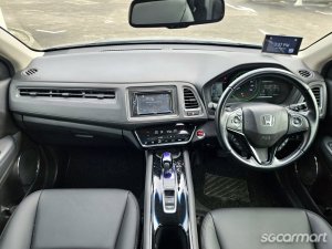 Honda Vezel Hybrid 1.5A X