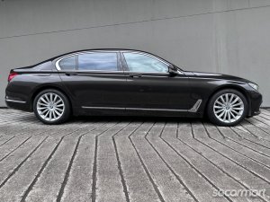 BMW 7 Series 740Li Sunroof