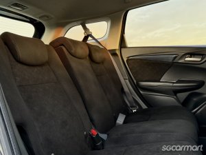 Honda Shuttle 1.5A G (New 5-yr COE)