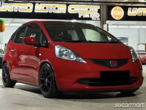 Honda Fit 1.3A G (COE till 03/2029)