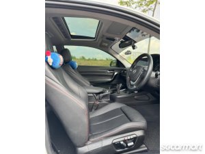 BMW 2 Series 218i Coupe Sunroof