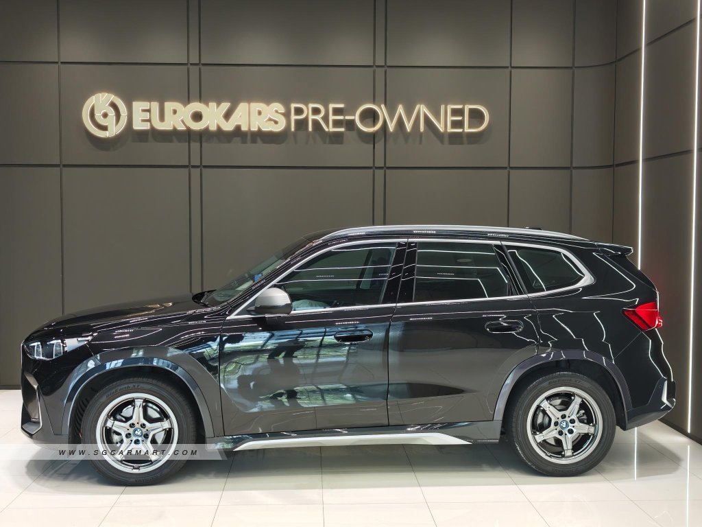 BMW iX1 Electric eDrive20