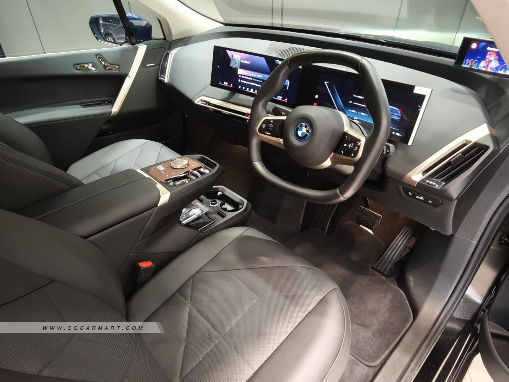 BMW iX Electric xDrive40
