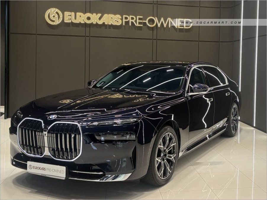 BMW i7 Electric eDrive50 Pinnacle