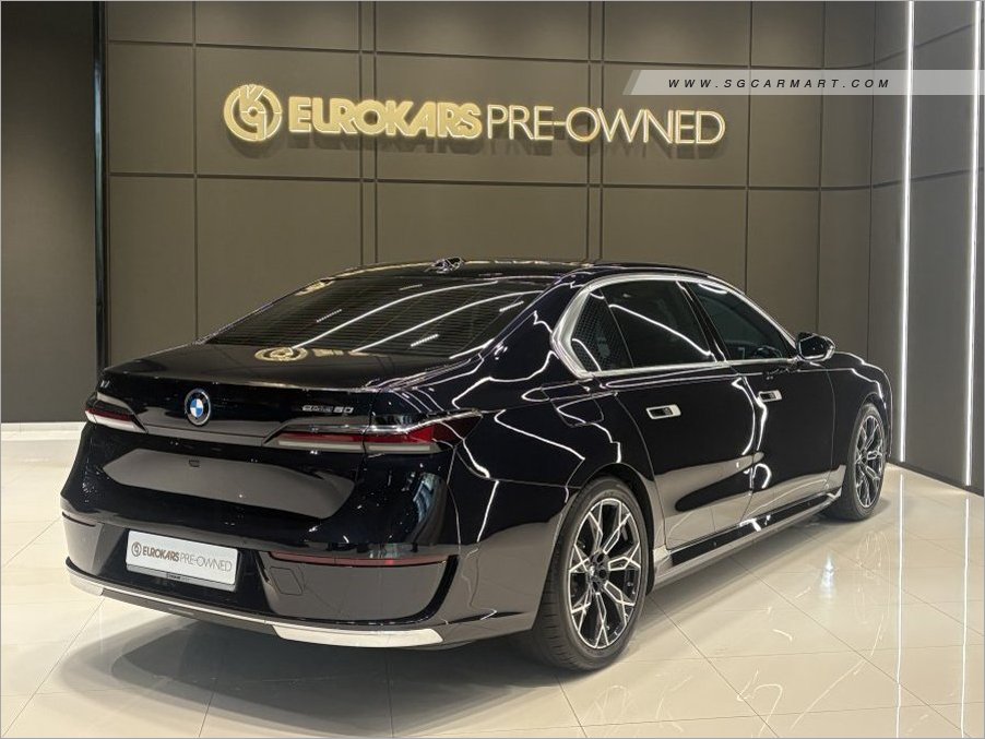 BMW i7 Electric eDrive50 Pinnacle