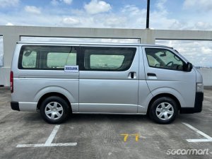 Toyota Hiace 2.8A DX