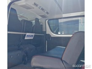Toyota Hiace 2.8A DX
