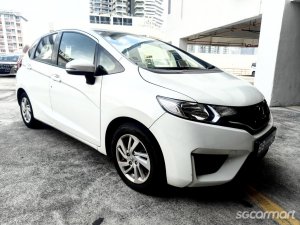 Honda Jazz 1.3A (New 5-yr COE)