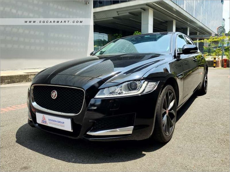 BMW 5 Series 523i Highline - Side Front