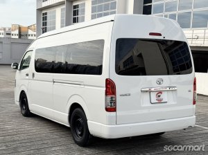 Toyota Hiace Commuter 2.8A GL