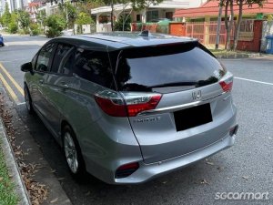 Honda Shuttle Hybrid 1.5A