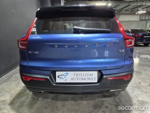 Volvo XC40 T4 R-Design