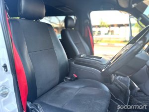 Toyota Hiace 3.0A Super GL Dark Prime