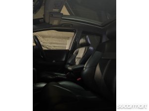 Honda Fit 1.3A G Skyroof (COE till 10/2028)