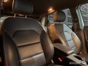 Mercedes-Benz B-Class B180 (New 5-yr COE)