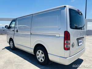 Toyota Hiace 3.0M