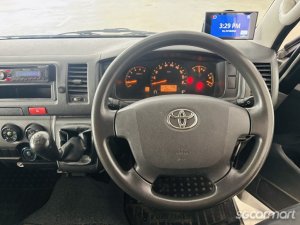 Toyota Hiace 3.0M
