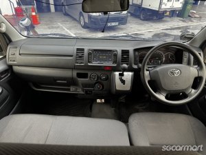 Toyota Hiace 2.0A