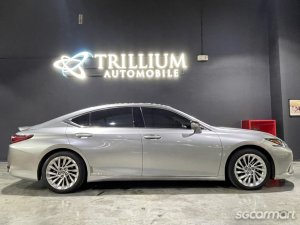 Lexus ES Hybrid ES300h Luxury Sunroof
