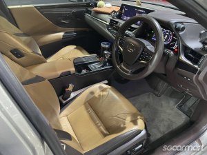 Lexus ES Hybrid ES300h Luxury Sunroof