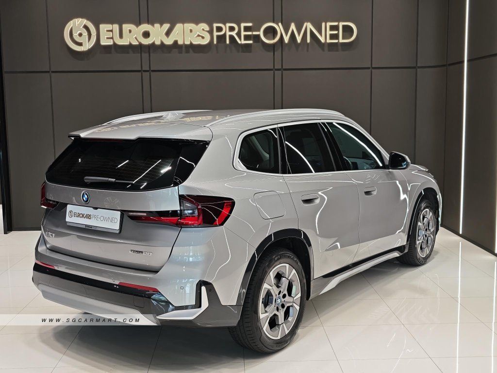 BMW iX1 Electric eDrive20