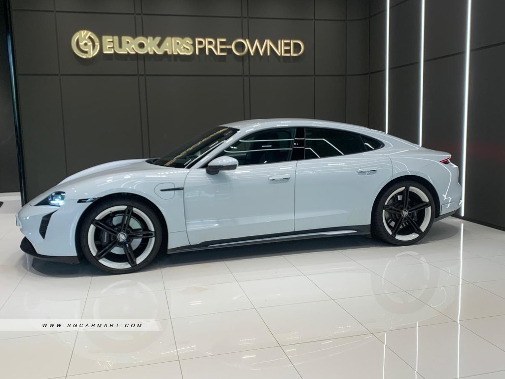 Porsche Taycan Electric