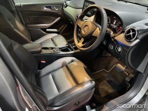 Mercedes-Benz B-Class B180 Style