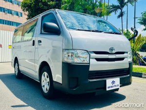 Toyota Hiace 2.8A DX