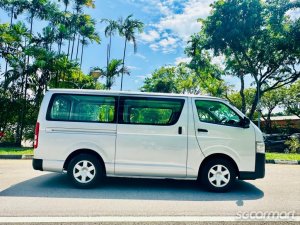 Toyota Hiace 2.8A DX