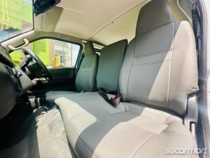 Toyota Hiace 2.8A DX