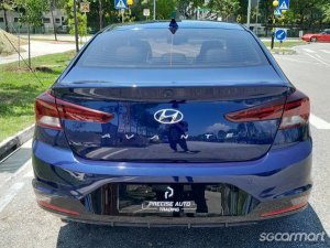 Hyundai Avante 1.6A GLS