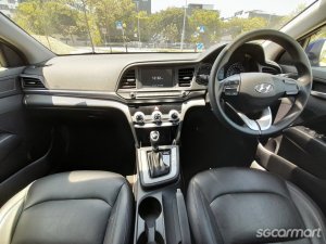 Hyundai Avante 1.6A GLS